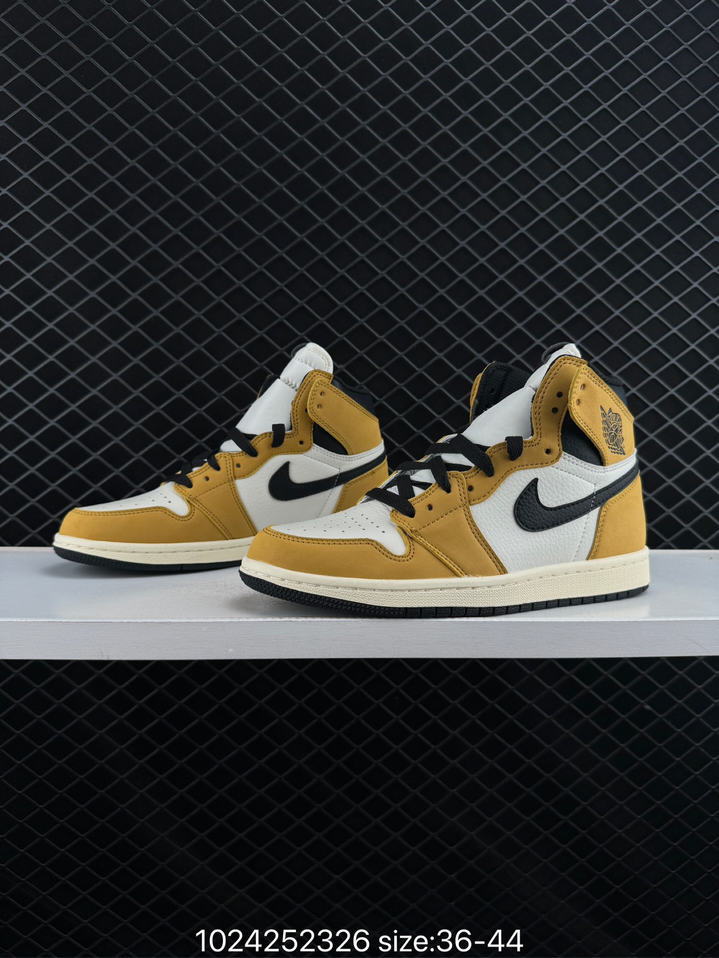 Nike AIR JORDAN 1 RETRO HIGH